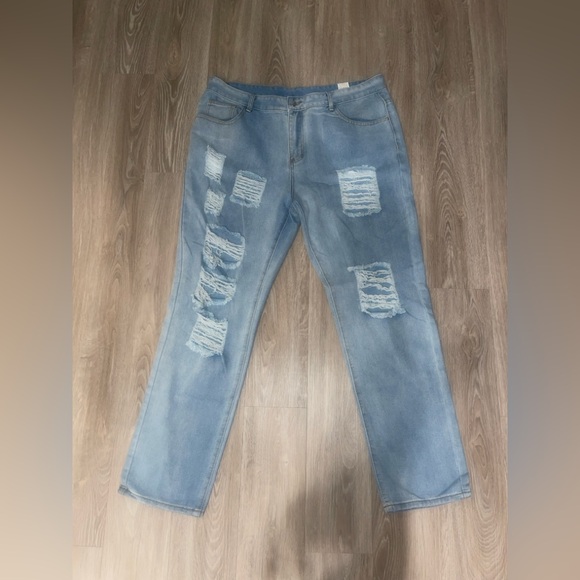 SHEIN Other - Denim Jeans
